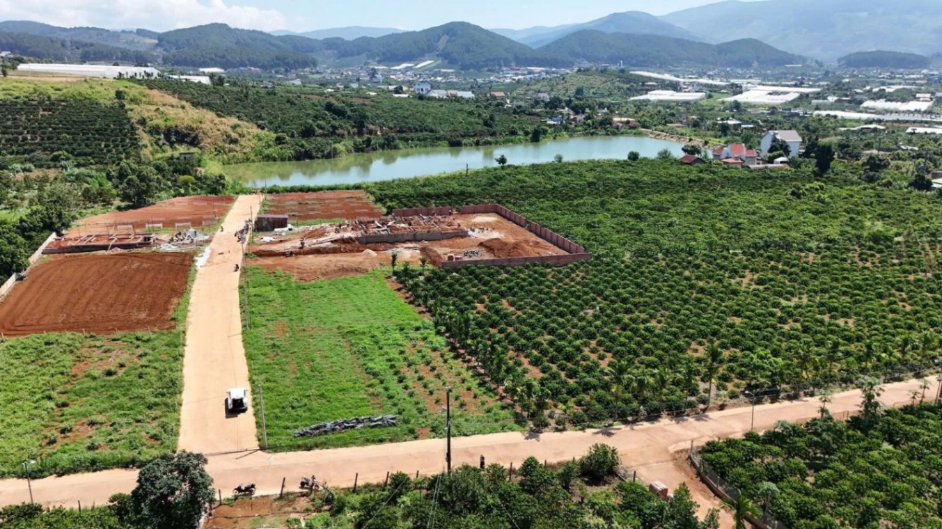 🏡 MẢNH ĐẤT VIEW HỒ CỰC ĐẸP – TRUNG TÂM NAM BAN 🌿🌊