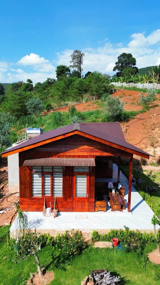 Bán căn nhà gỗ Mê Linh Lâm Hà