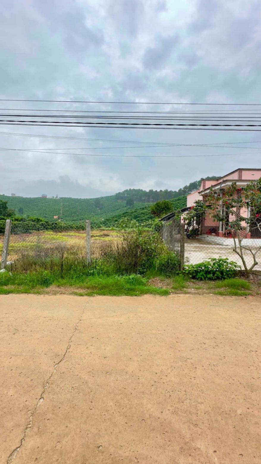 BÁN LÔ ĐẤT ĐẸP ĐOÀN KẾT ĐINH VĂN LÂM HÀ
